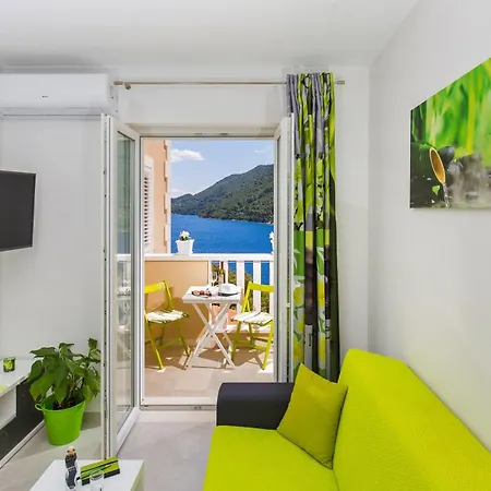 More Apartment Sobra