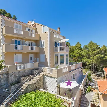 More Apartment Sobra